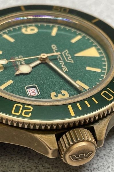 Glycine Combat 42 Vintage Bronze GL0268 Price as of June 2026