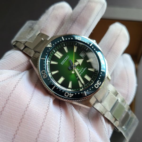 FS: BNIB Seiko SBDC077 Prospex Green Sea Special Edition 62mas Automatic  200m Diver's Watch 6R15 Stainless Steel Bracelet | WatchCharts