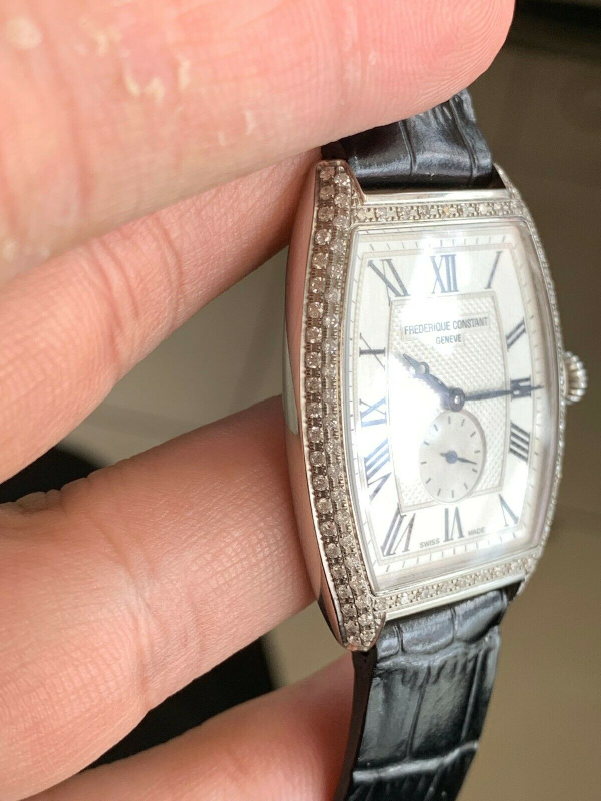 FREDERIQUE CONSTANT GENEVE FC235X3T25/6 DIAMOND BEZEL UNISEX 
