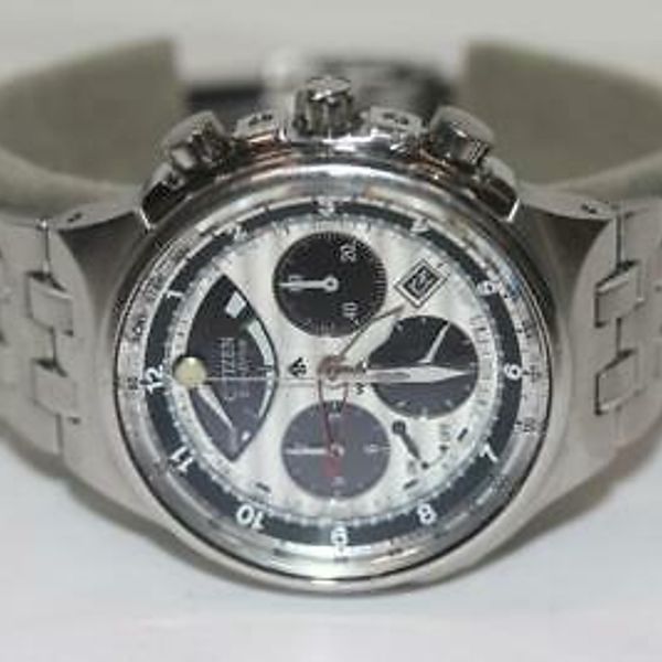 Citizen EcoDrive Mens Calibre 2100 Chronograph Watch AV003159A