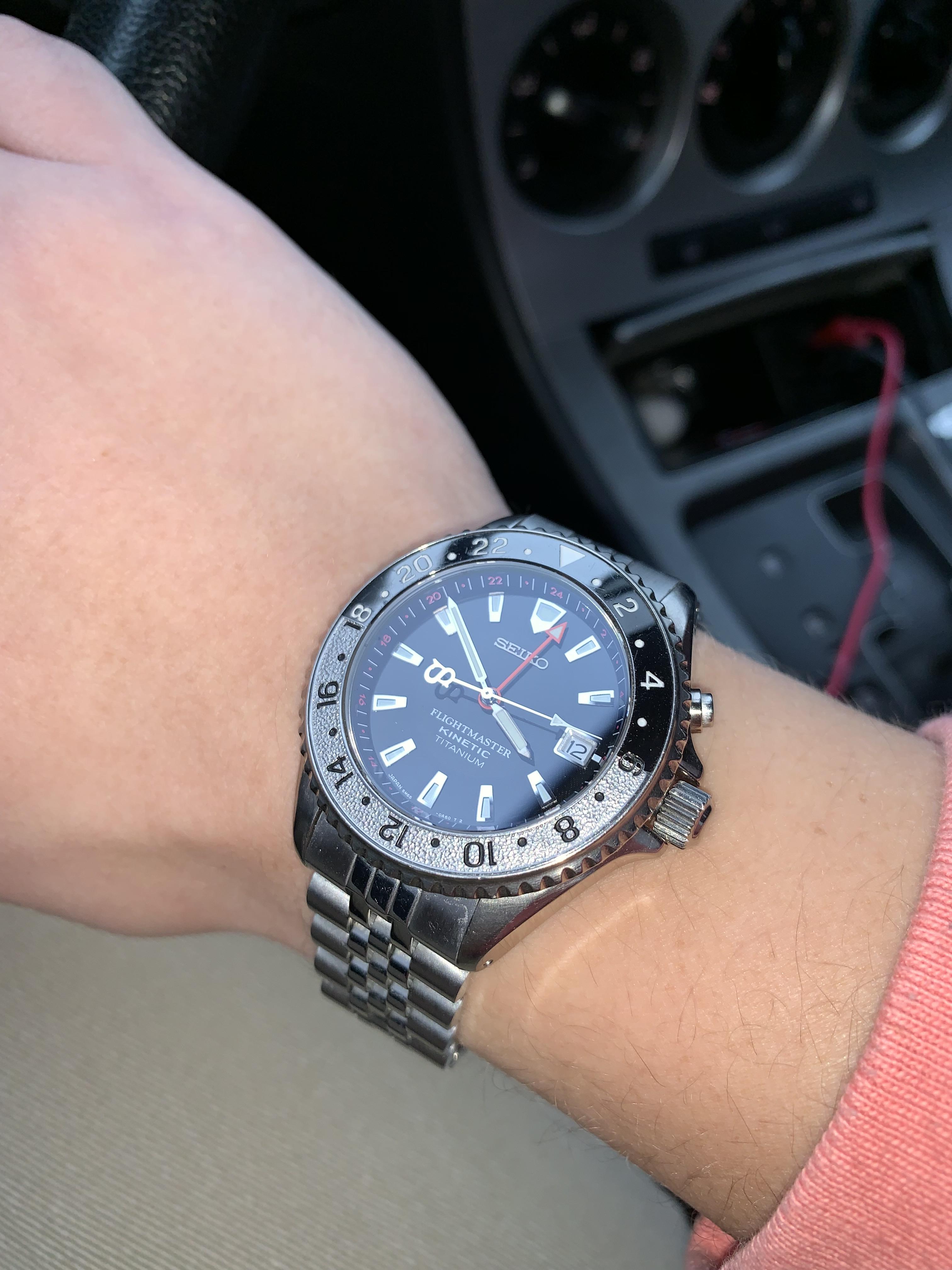 Seiko flightmaster sale kinetic titanium