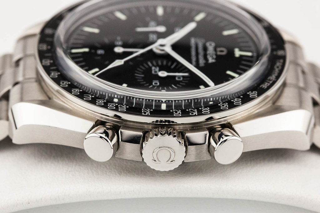 Omega Speedmaster Professional Moonwatch 310.30.42.50.01.002