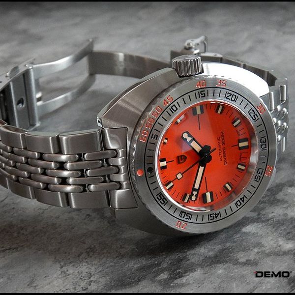 [$95 USD] FS: Pagani Design PD-1719 - Doxa 300 Homage - Orange dial on ...