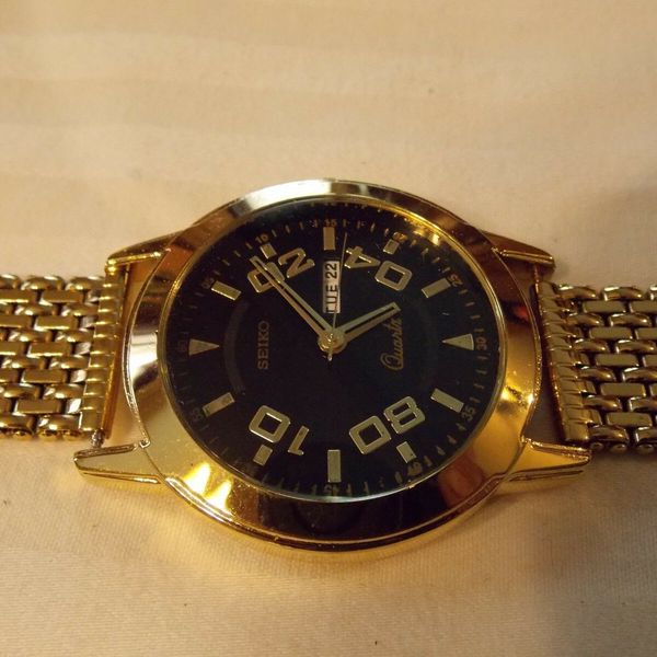 Seiko Goldtone Mens Quartz SQ 301207. Watch, Day Date
