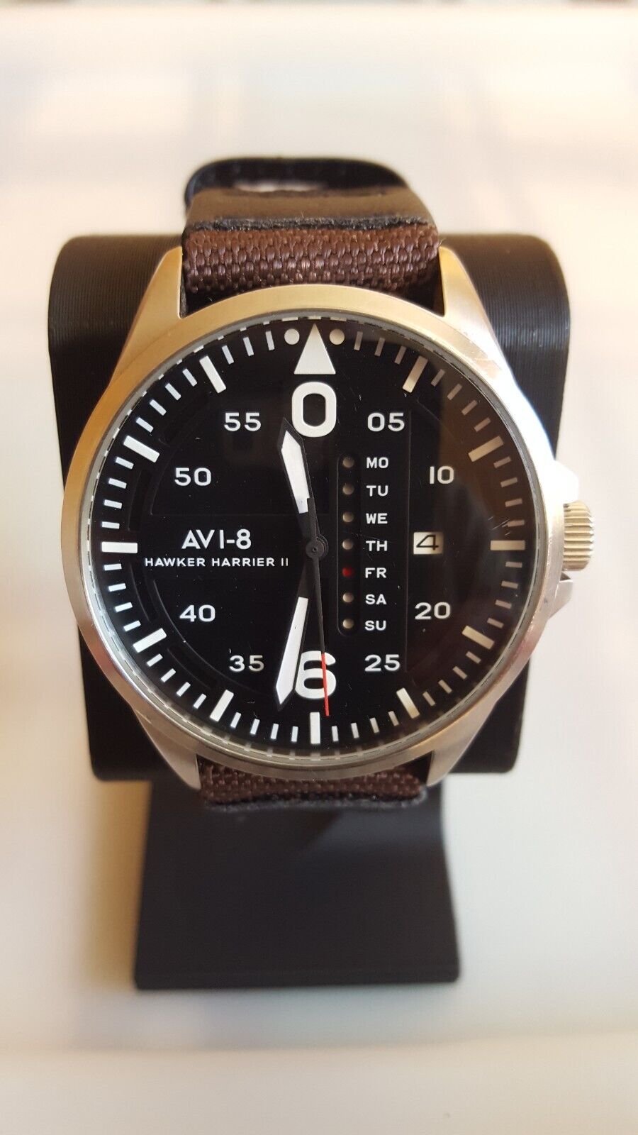 AVI 8 HAWKER HARRIER II 4003 STAINLESS STEEL QUARTZ MEN S WATCH