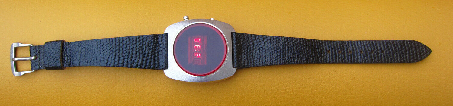 WRIST WATCH, 9 pcs., Digital watches. Clocks & Watches - Wristwatches -  Auctionet