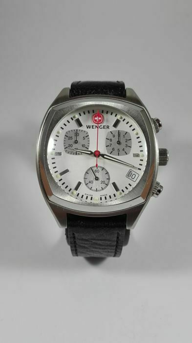 WENGER 536.2016 Swiss Army Military Chronograph Excellent