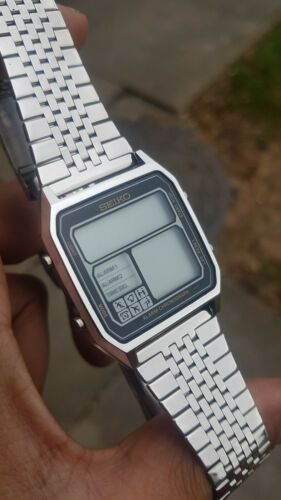 Seiko D138 4000 Running Man Digital watch.Spares Repairs Project