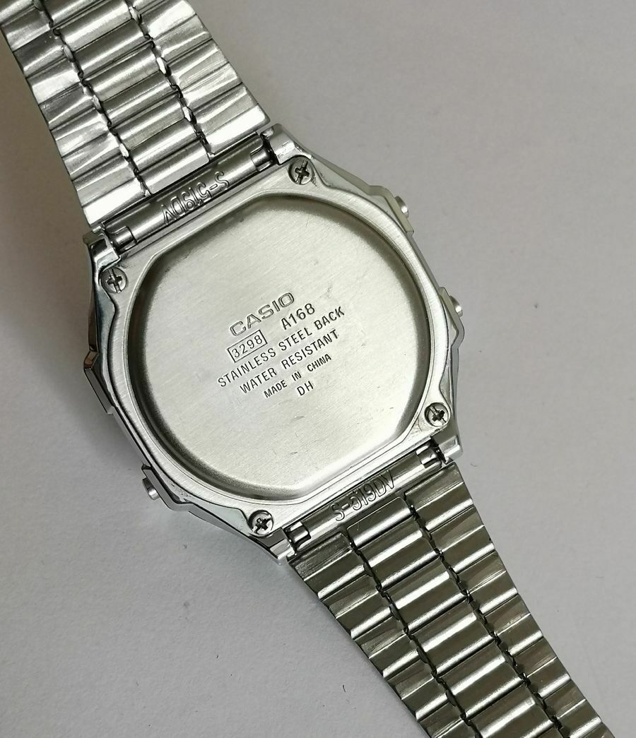 Casio 3298 a168 discount stainless steel back