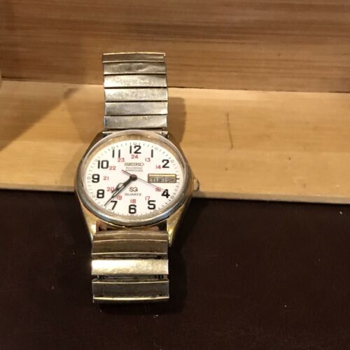 Vintage Seiko 8223–8049 Railroad Approved Men's Wuartz Watch. New