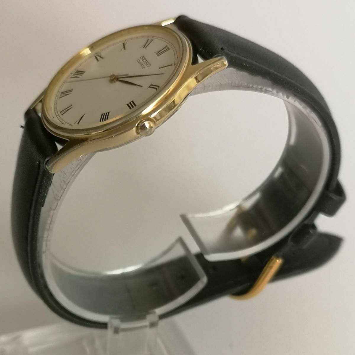 Vintage 1994 Seiko 7431-7000 men's quartz analogue watch thin case