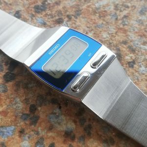 295b48ee-fee9-46c2-8da7- 