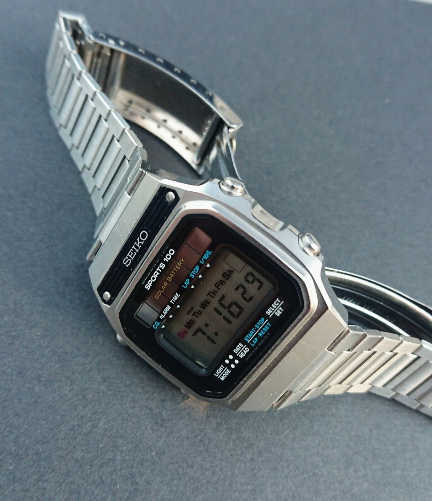 Stunning Rare Seiko A156-5040 Sports 100 Solar Powered LCD watch 1979 |  WatchCharts