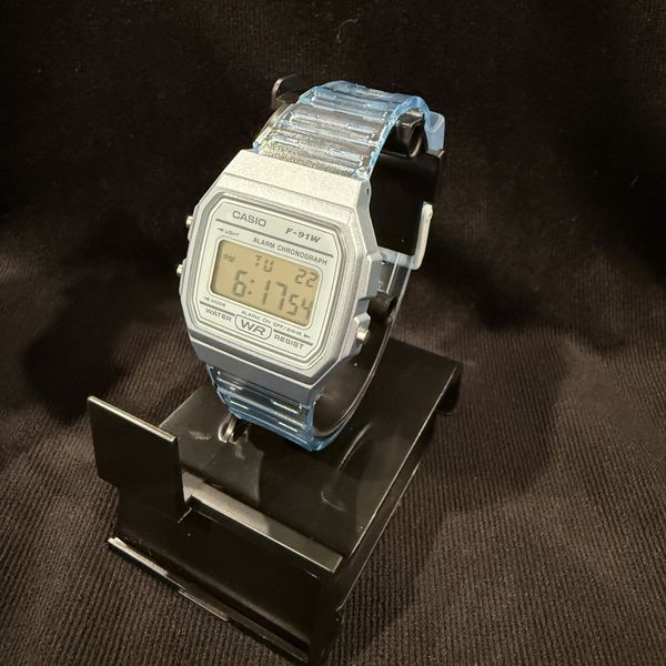 New in boxâ Casio F-91WS-2 Womenâ s Digital Watch Translucent Blue ...