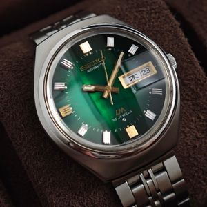 Very Rare Seiko Advan 6106-7551 Asymmetrical Automatic Watch