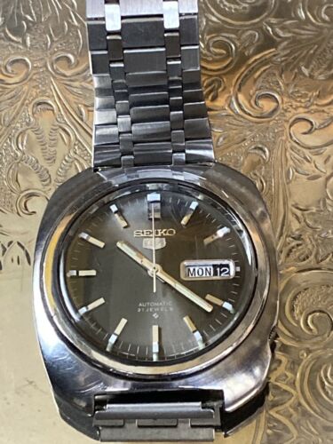 Vintage Seiko 5 Automatic Mens Watch 6119-8430 As Pictured See ...