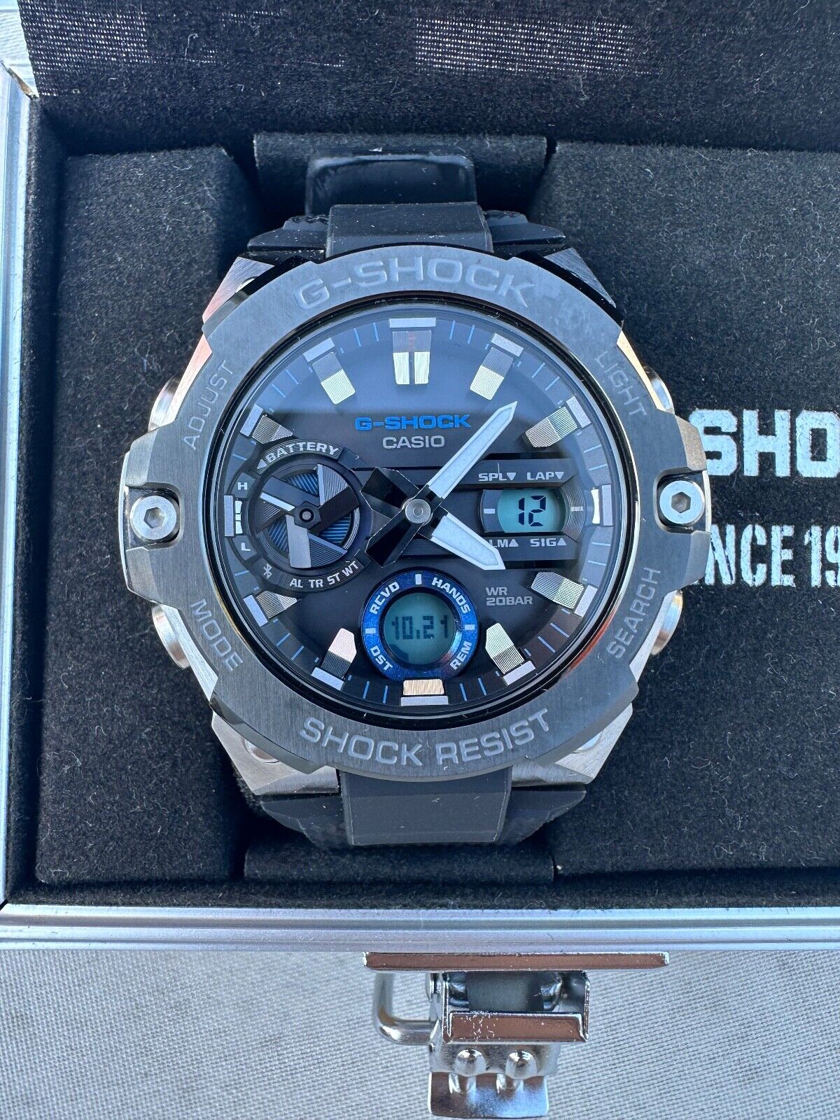 格安セールCASIO G-SHOCK GST-B400FP-1A2JR 時計