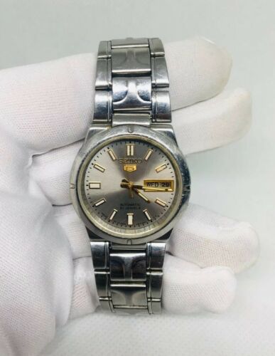 Vintage Seiko 5 Automatic 4227 00E0 21 Jewels S.Steel Men s Watch