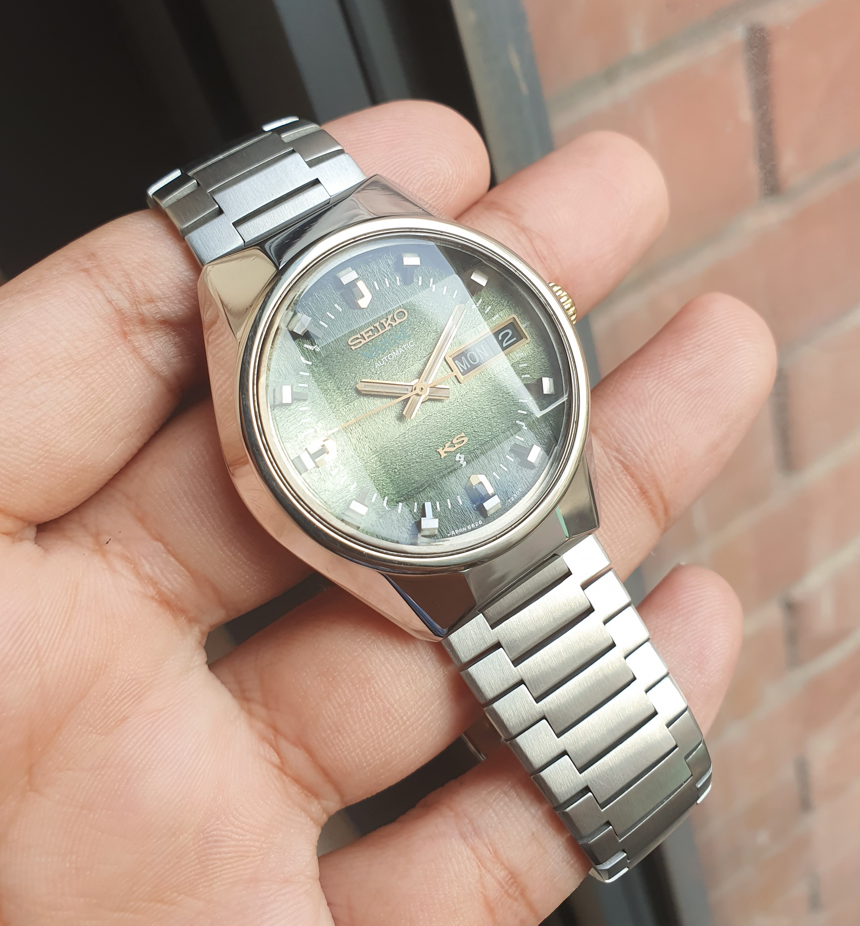 649 USD] FS: King Seiko 1973 KS VANAC Green Camo Hi-Beat SERVICED Rare  Vintage JDM Watch | WatchCharts