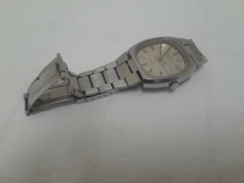 wristwatch LONGINES electronic quartz cal q 162 D 7 jewels