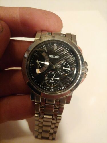 Seiko Black Dial 5Y66-0AA0 Quartz Watch Stainless Steel Sapphire Crystal |  WatchCharts