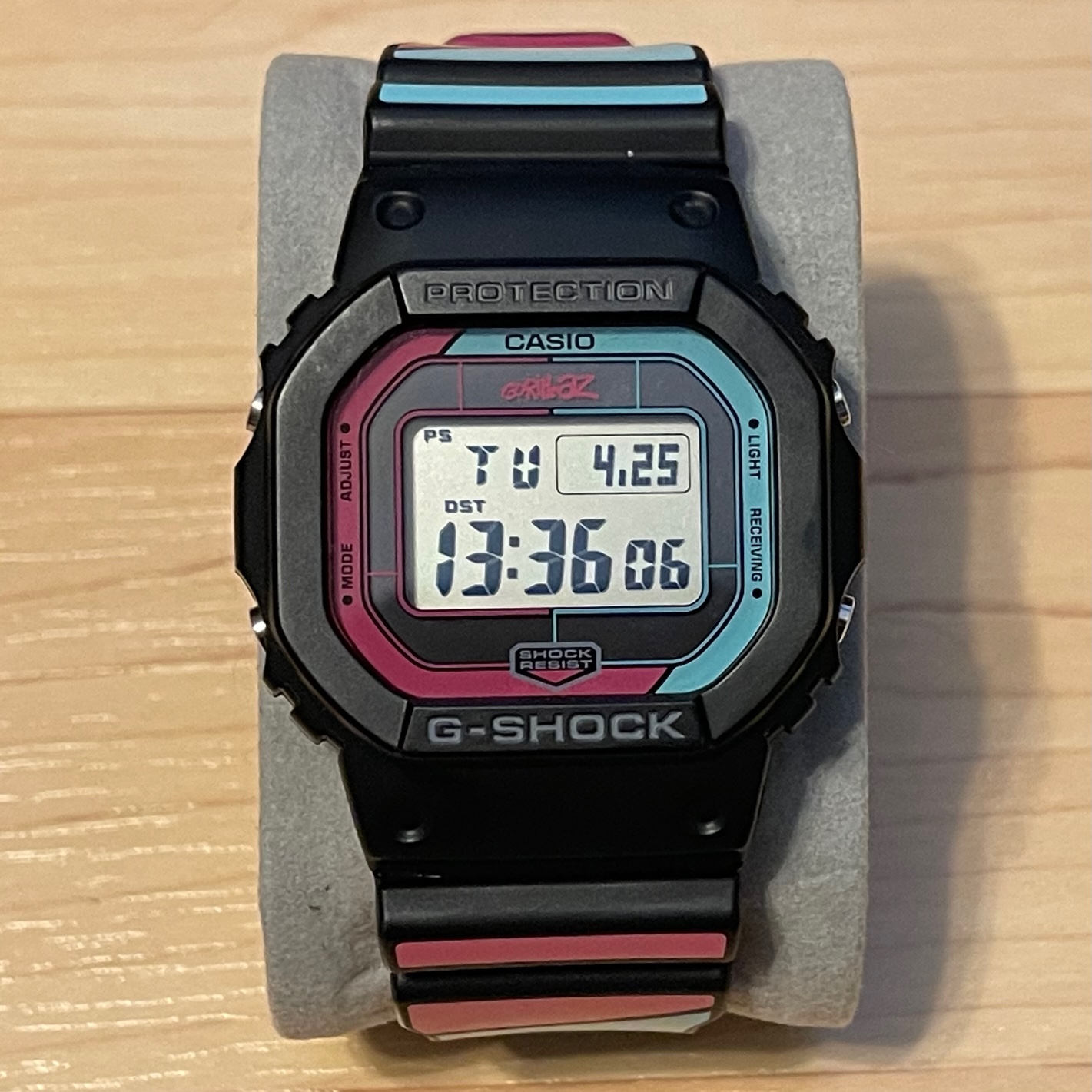 Casio on sale G-SHOCK x GORILLAZ NOW NOW Collaboration GWB5600GZ-1