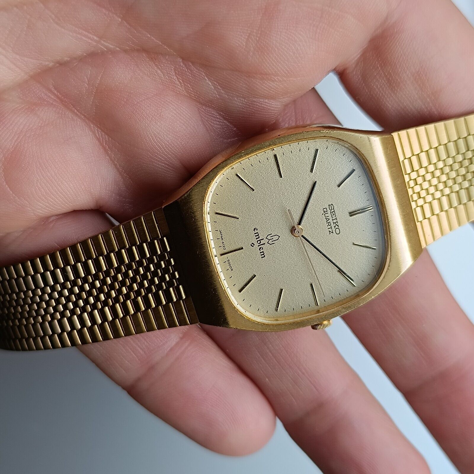 Seiko Emblem 4120-5000 Aug 1976 Snowflake Linen Dial Mens