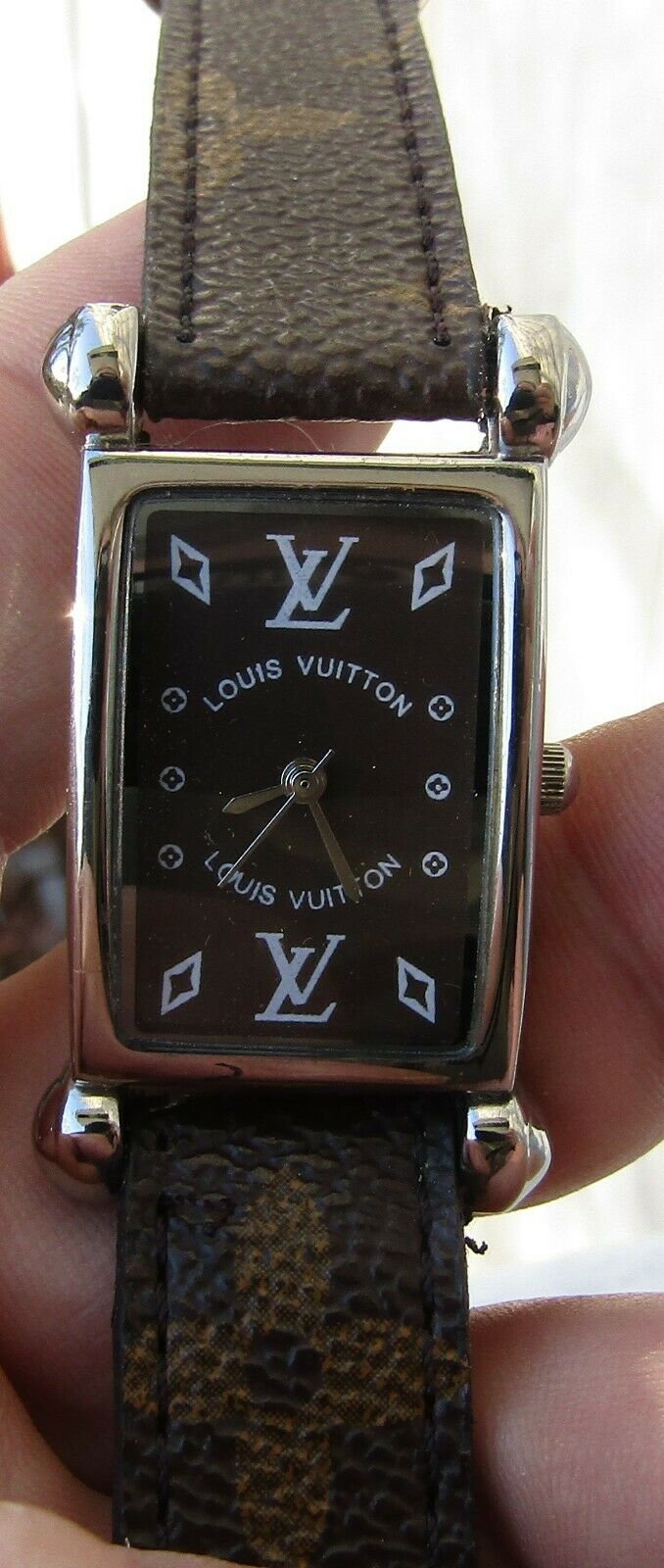 Ladies Watch estate dial & brown LV band Louis Vuitton # 1187HS2003L new  battery
