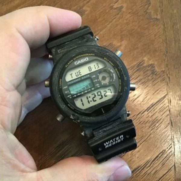 Vintage Casio GShock Mod.1414 DW6100 Men ‘s Watch parts repair
