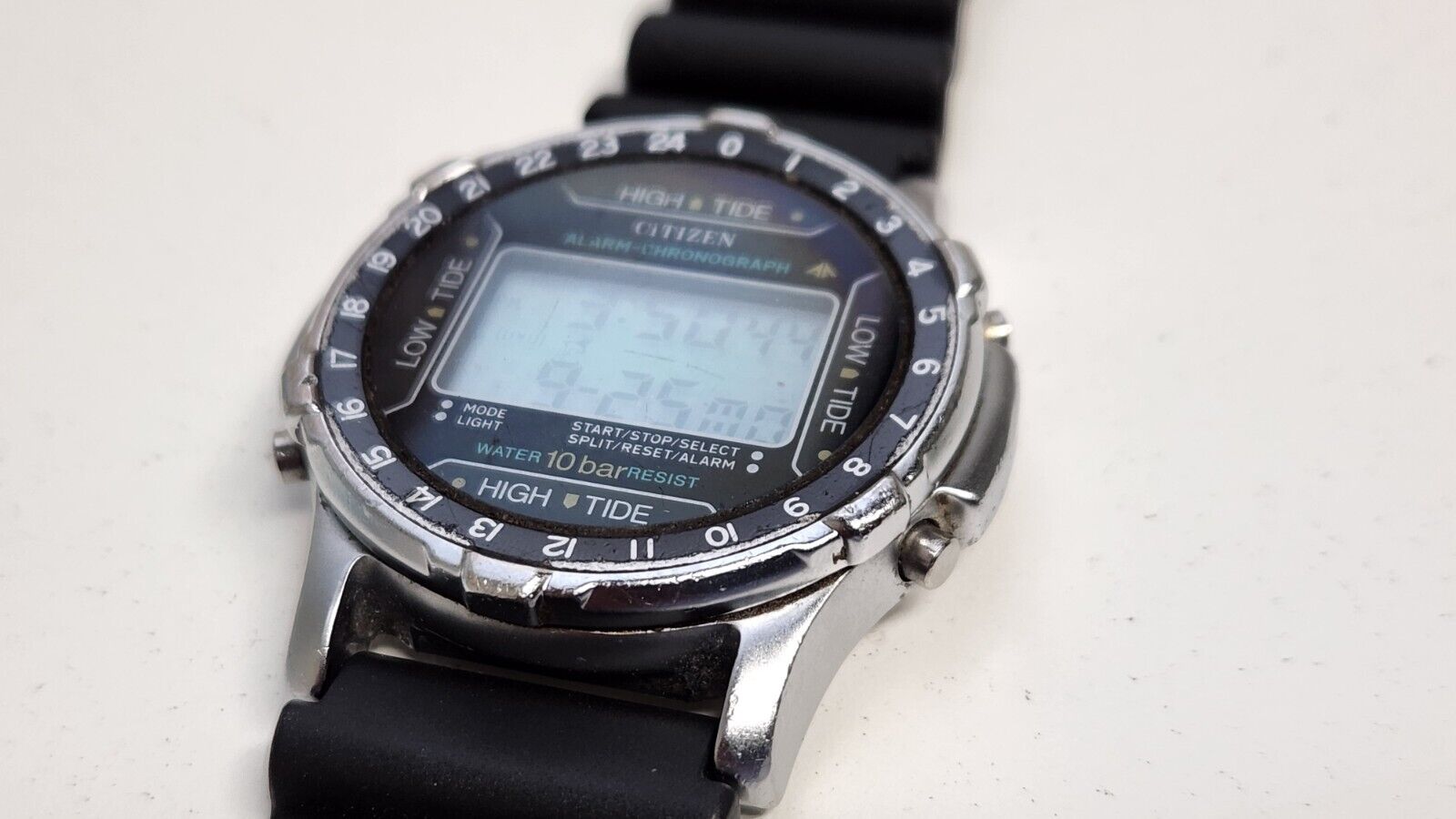 VINTAGE CITIZEN P110-311451 デジタル腕時計 CITIZEN - P110-311451 - Digital - Vintage Digital Watch