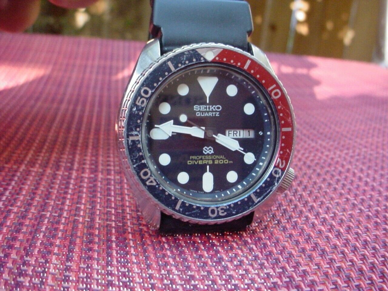 seiko quartz professional diver 200m