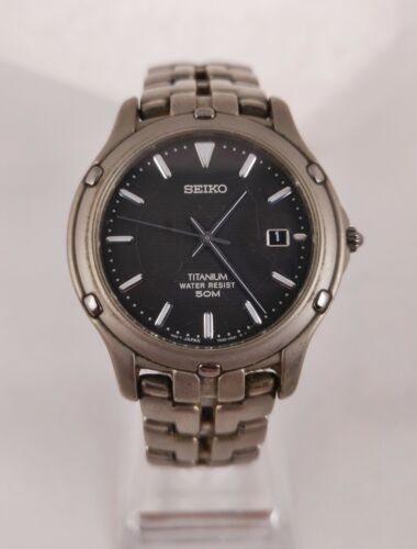 Seiko Titanium 7N32-0069 Water Resistant 50M Men's Watch