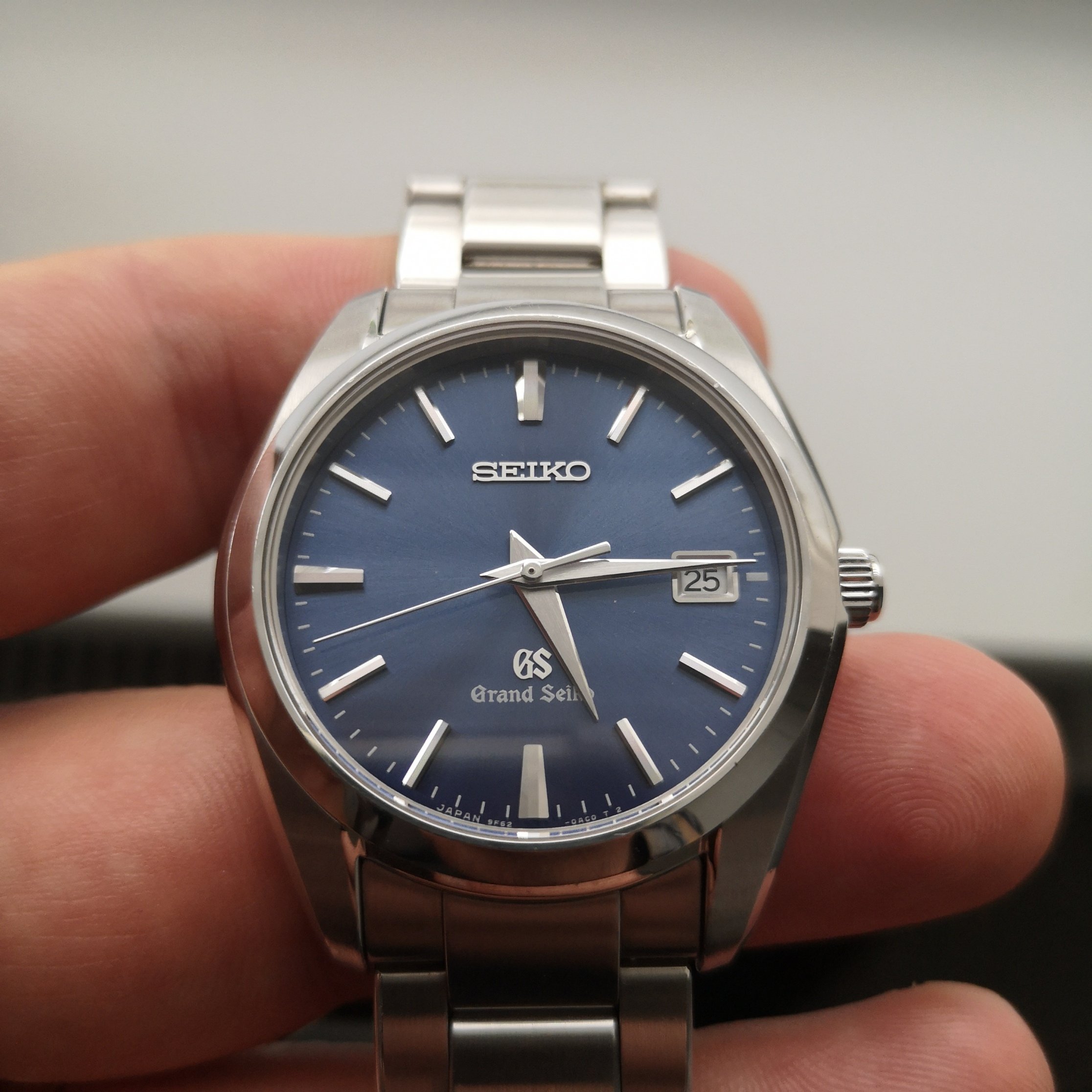FS Grand Seiko SBGX065 (Blue SEIKO + GS dial) | WatchCharts