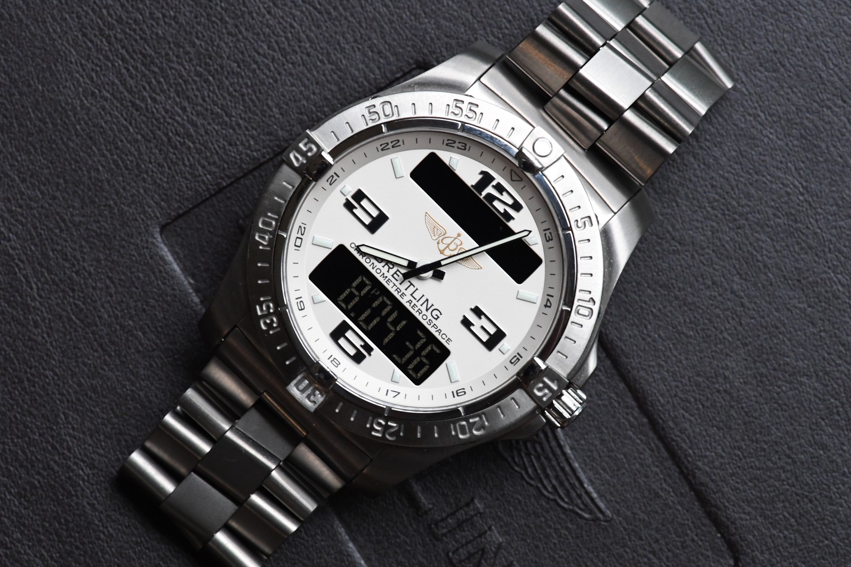 breitling aerospace white dial