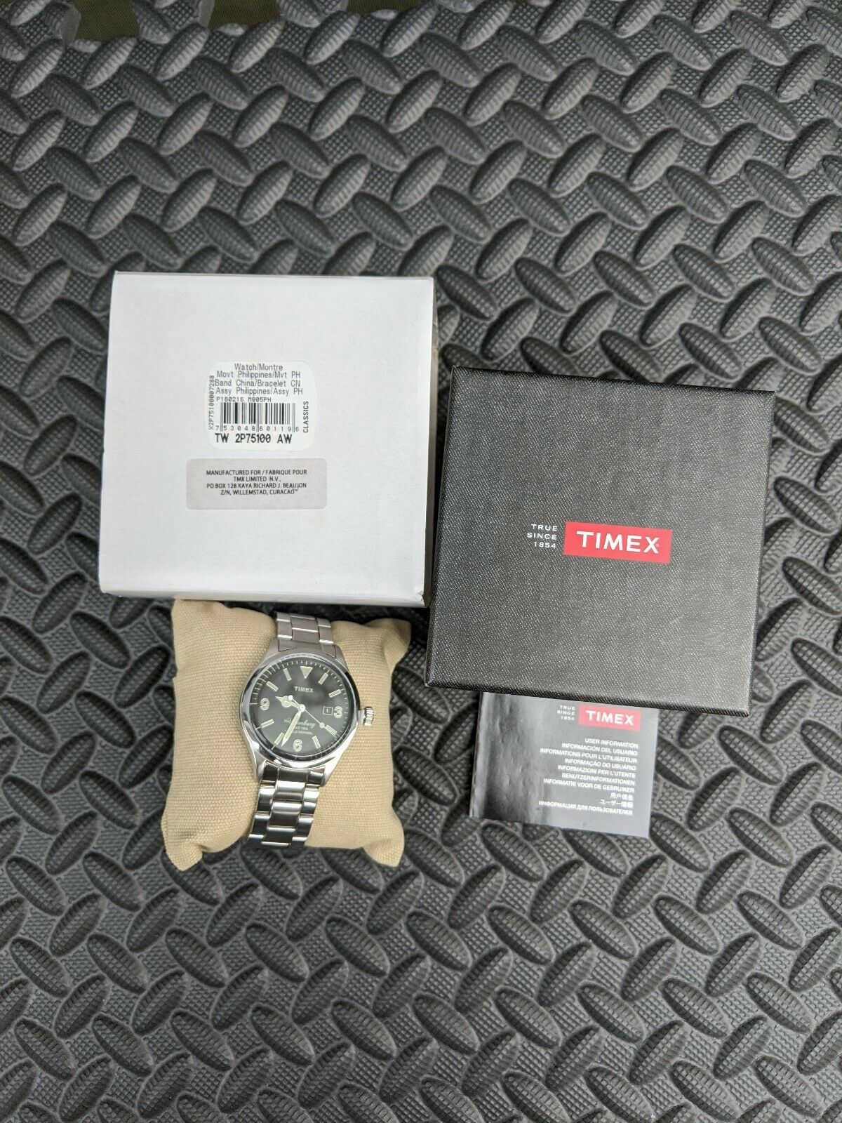 Timex The Waterbury Stainless Steel 40 mm Men s Watch TW2P75100ZA