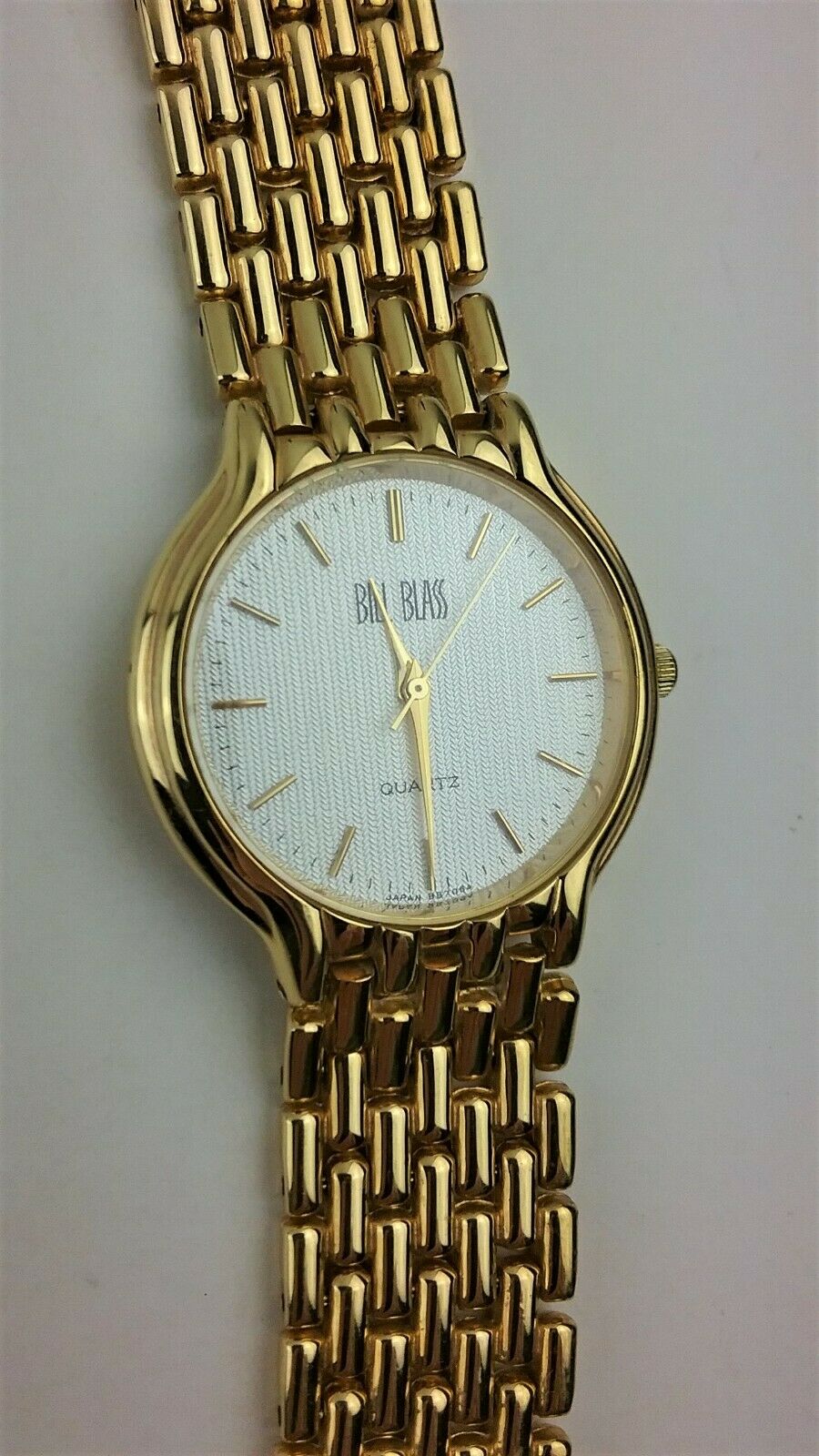 Bill Blass Mens Quartz Watch Gold Tone Large Face Hong Kong