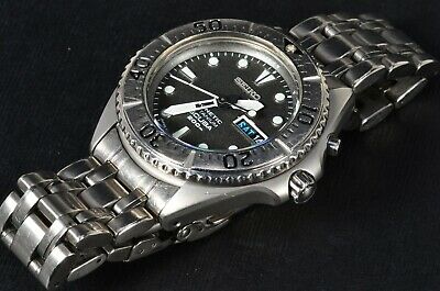 Seiko 5M63-0B40 SBCZ005 Grey Ghost 200m Diver Kinetic