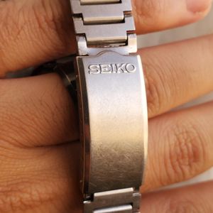 2bb35e52-5110-4943-b59b-