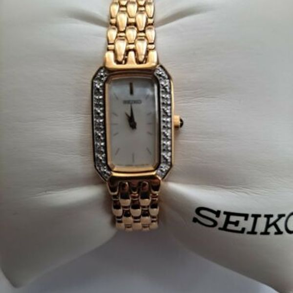 seiko-14k-solid-gold-with-diamonds-woman-watch-watchcharts-marketplace