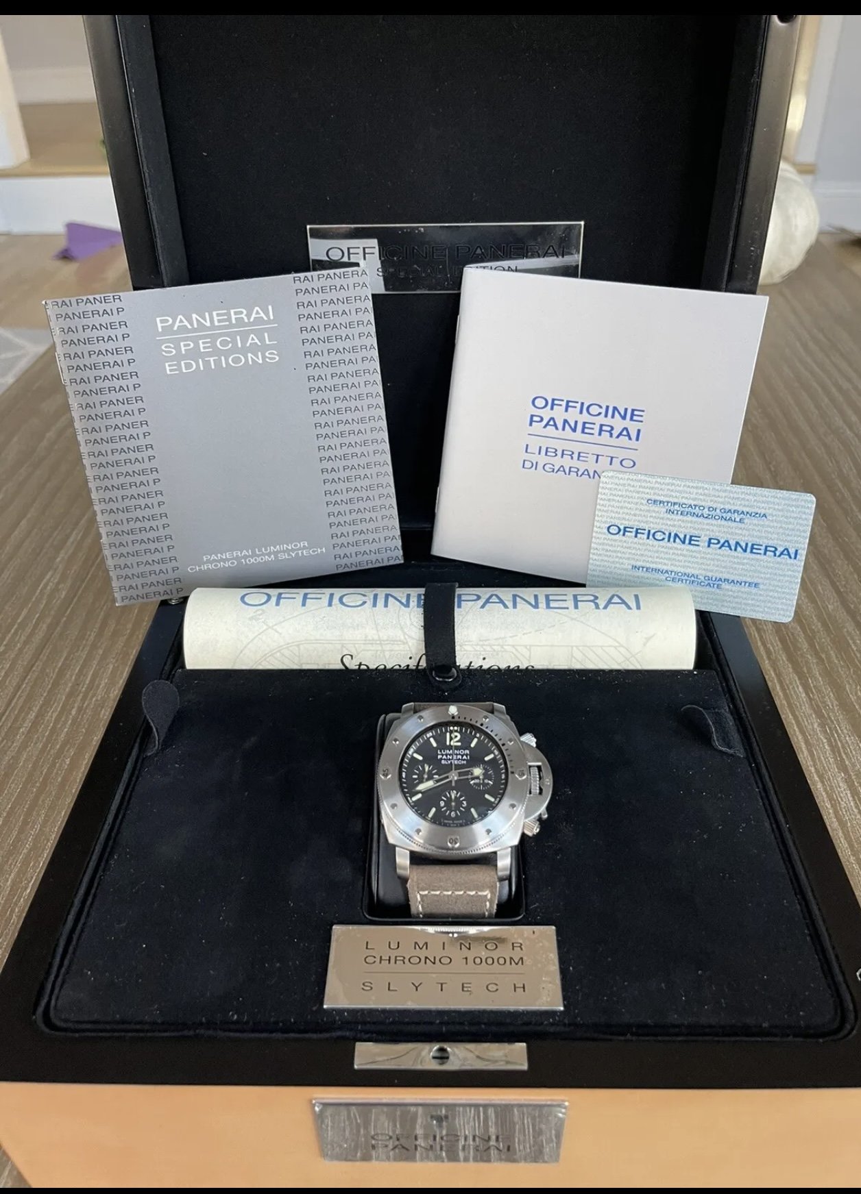 12 500 USD FS Panerai PAM00202 1000m Slytech Chrono Mint