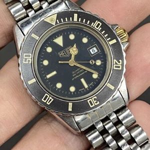 [ジャンク］HEUER Professional 980.015 クォーツ Rare Vintage TAG Heuer 980.015 Diver Swiss Quartz Watch, Need New