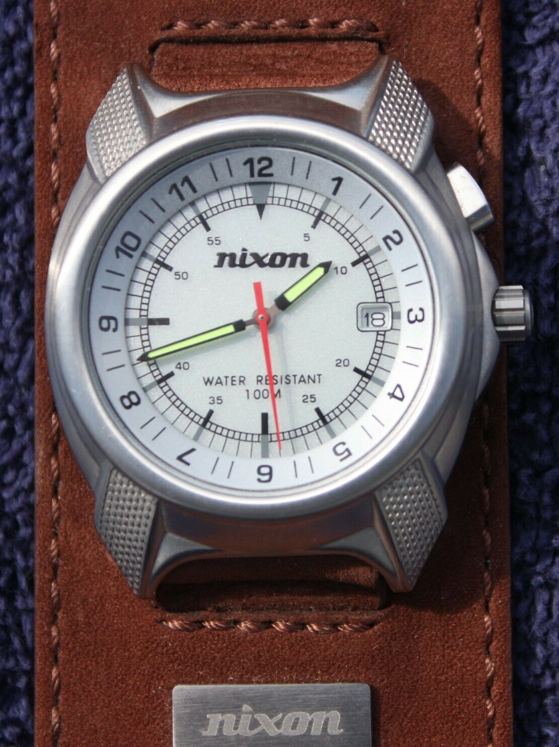 nixon roadie watch