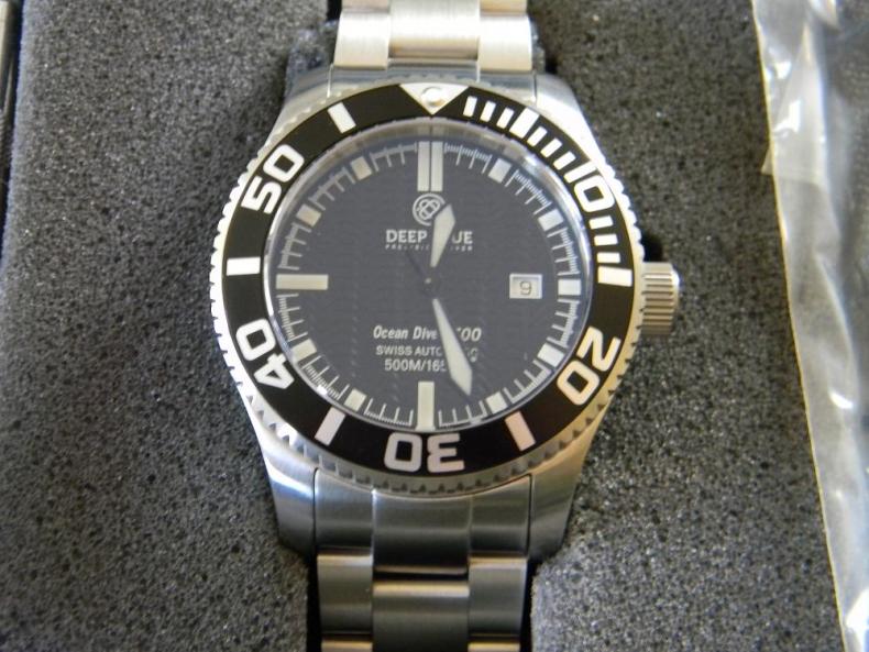 deep blue ocean diver 500