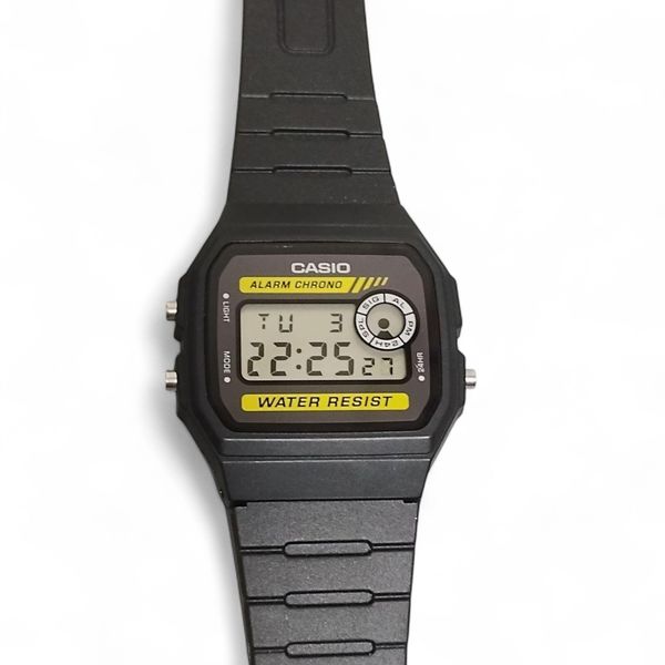 CASIO F-94WA-9JH Digital Watch Lightweight Slim Stopwatch Alarm NEW ...