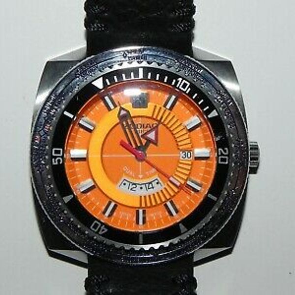 第二次世界時の硯 ZODIAC SUPER SEA DRAGON WORLD TIME ZO3703 MEN'S DIVER WATCH