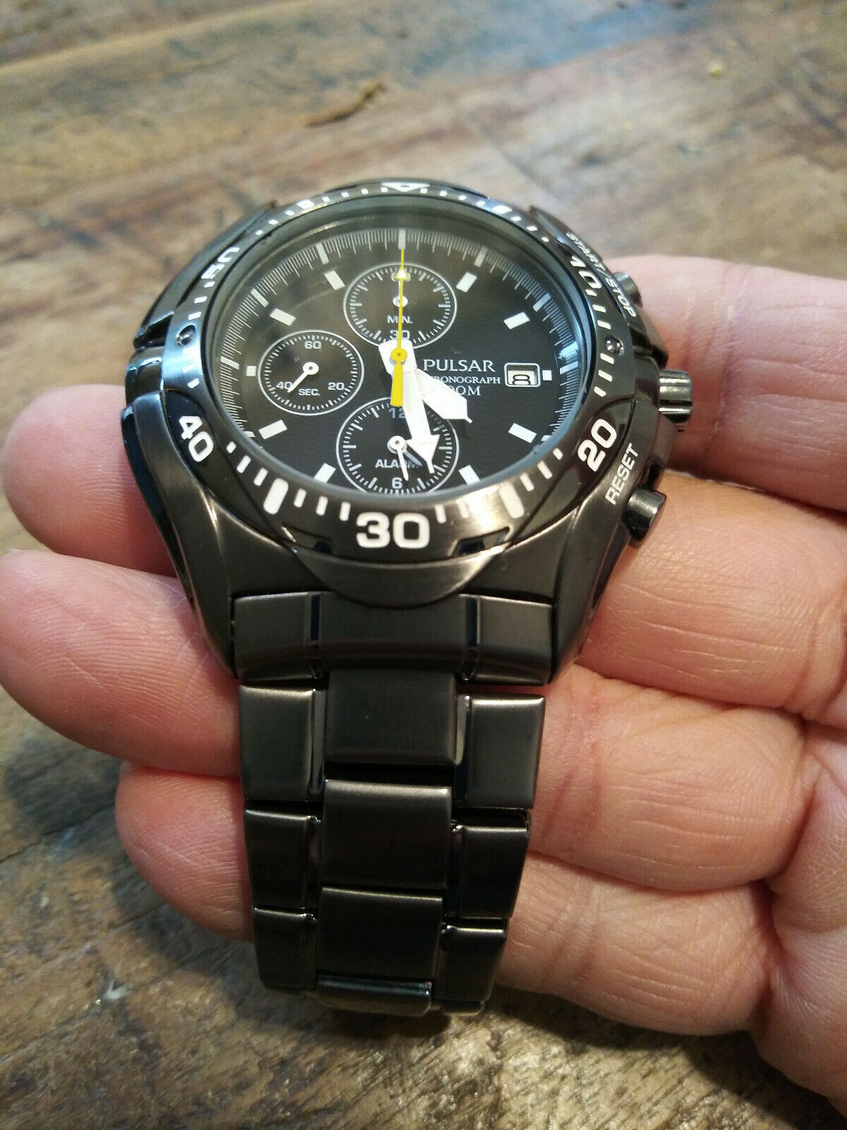 Pulsar by Seiko 7T62-X164 Black Alarm Chronograph Men's Divers 100M Watch  Nice! | WatchCharts