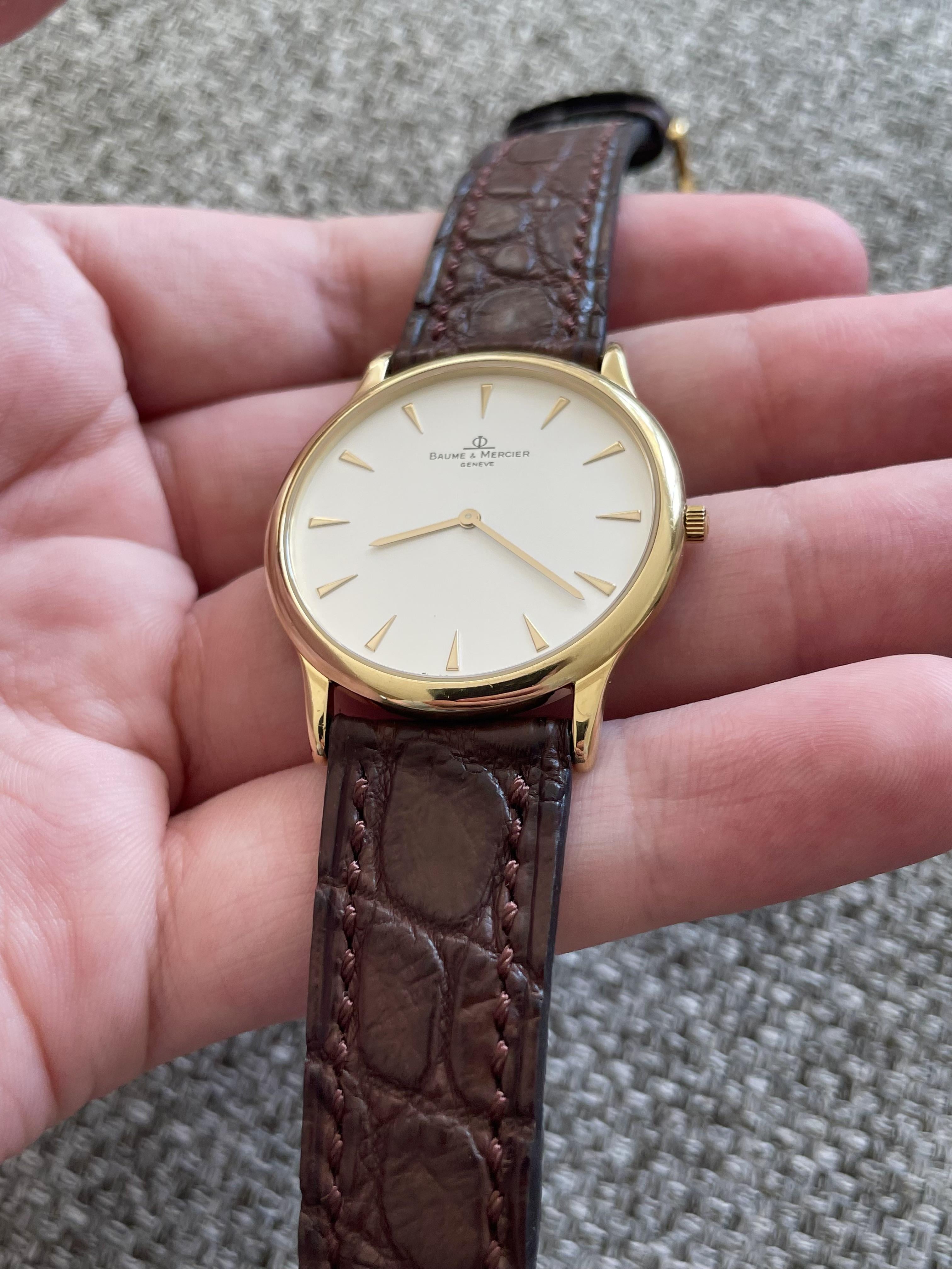 Baume mercier outlet 18k gold watch