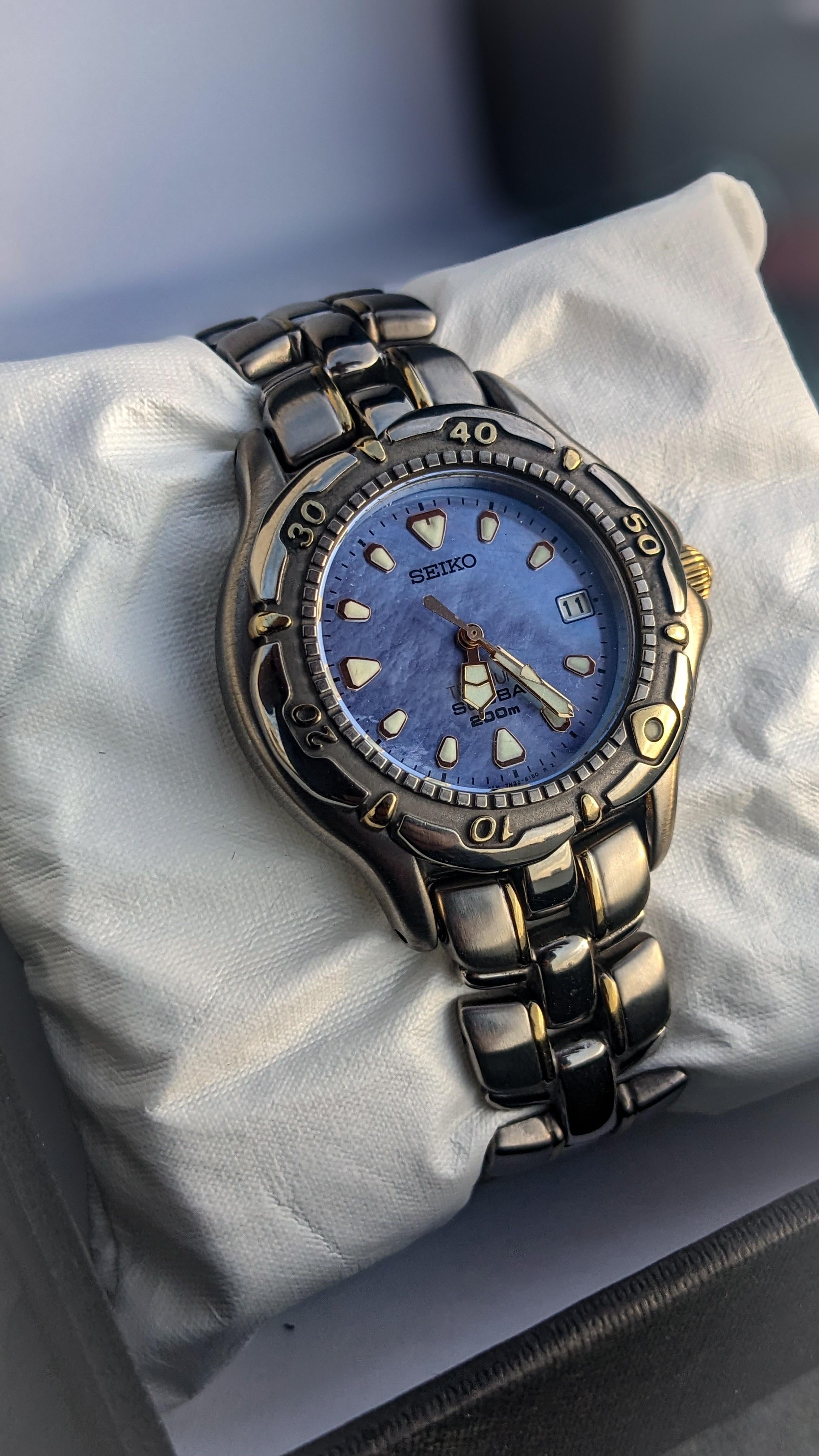✨SEIKO✨セイコー✨デイト✨7N35-6120✨ネイビー文字盤✨腕時計