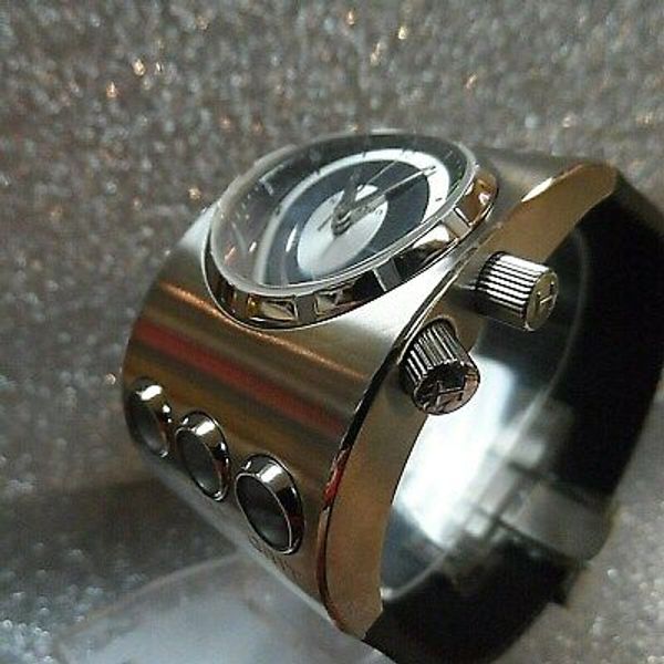 Hamilton X01 Watch Featured in 2001 Space Odyssey by Kubrick (Limited