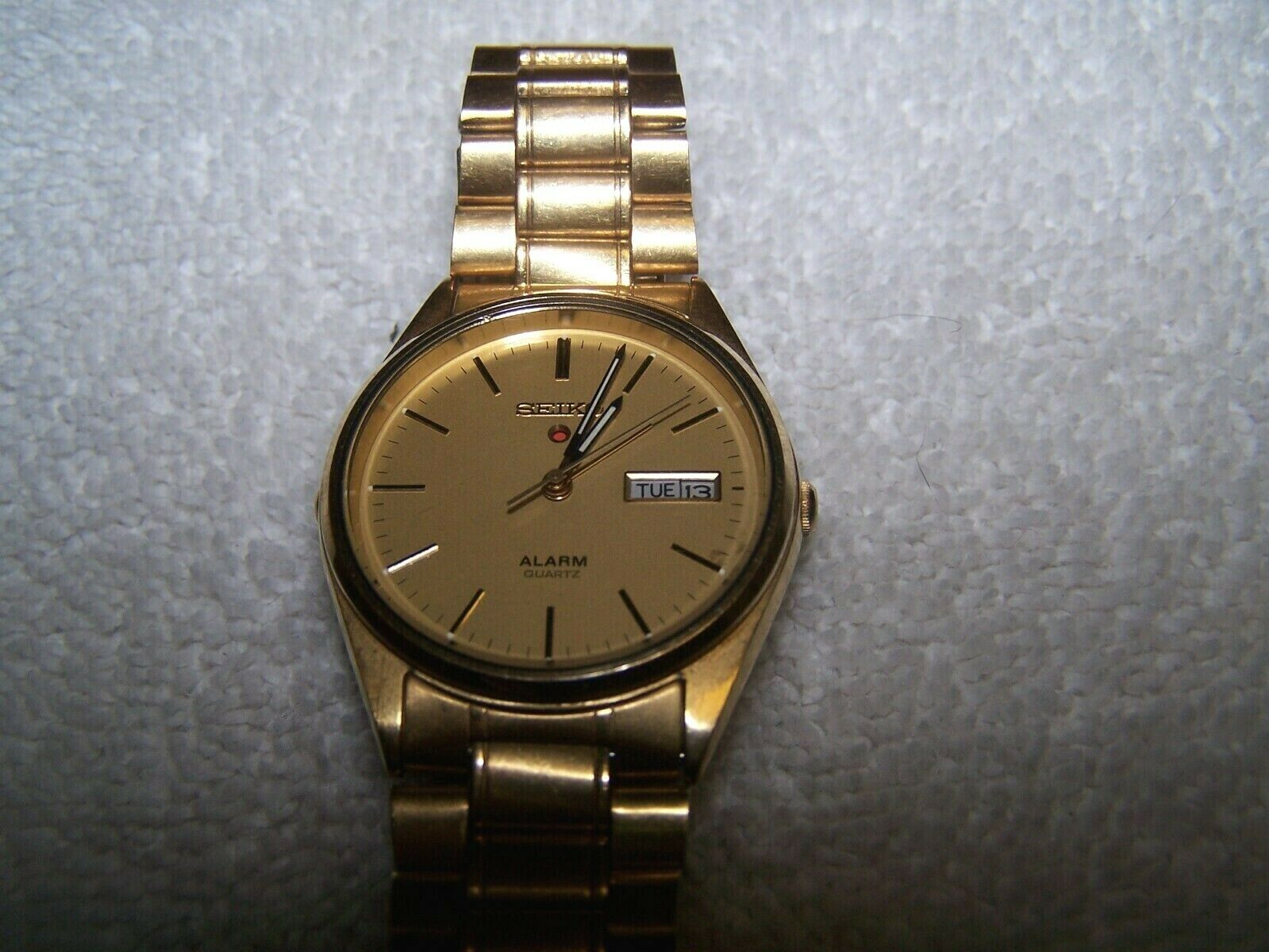 Vintage Men Seiko Alarm Quartz Watch Model 5C23 8009 D D w Seiko